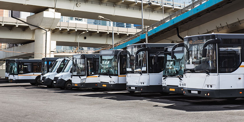  typical 30-foot bus often has six cameras—one each at the front and middle doors, two more within the bus and then one looking forward and another looking behind the bus