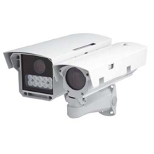 Bosch camera technology overcomes problems associated with reflectivity, glare, headlights, darkness and speed