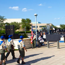Delta DSC800 and TT210 bollard systems and a perimeter cabling systems are used to protect pedestrians, the library and museum grounds