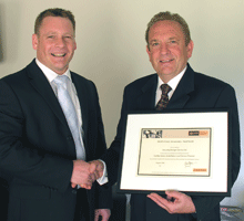 David Trimmer (right), Managing Director of SDC and David Bentley, General Manager of Gallagher