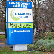Camosun College sought an integrated security solution that could blend existing Kantech access control system with updated readers, controllers, cameras, software