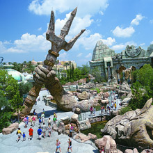 Security staff can store video clips in high-definition display