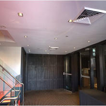 VIVOTEK cameras offer maximum security to the Doltone House in the Jones Bay Wharf Marina