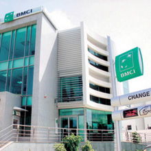 Dahua cameras were installed in the lobby and self-service area, covering the entrance, counter and ATM to enhance security