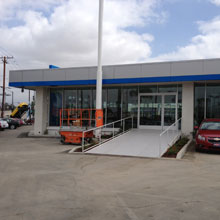 Lilin also provided IPR6122ESX3.6 IR domes for the show floor and IPR7334ESX3.6 outdoor IR bullets to catch license plates on the driveway