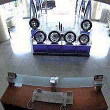 All the MOBOTIX cameras installed at the factory are interconnected to transfer data over fibre optic cable