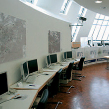 Each camera sent a 640 x 480-pixel image every 30 seconds, which the UMTS bandwidth was easily able to accommodate