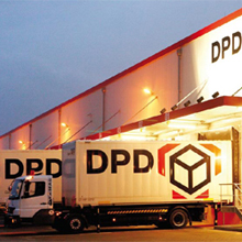 After arriving, all parcels are identified by manual and automatic scanning and simultaneously linked with video image by XProtect Transact module of the software