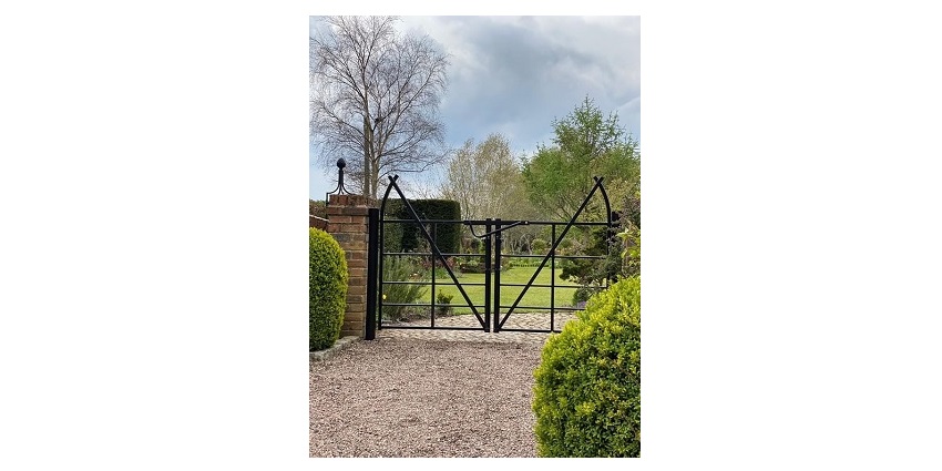 an effective anti-burglar boundary