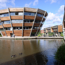 University of Nottingham selects SALTO SALLIS access control solution for wireless online locking University of Nottingham has 5 faculties with a range of schools offering more than 340 undergraduate and 360 postgraduate courses