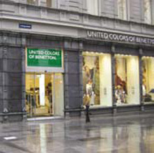 Axis camera's  network capabilities offer other benefits, especially compared with an analogue solution 