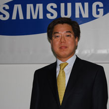 Yong Jun (Jake) Kim, Managing Director, Samsung Techwin Europe Ltd