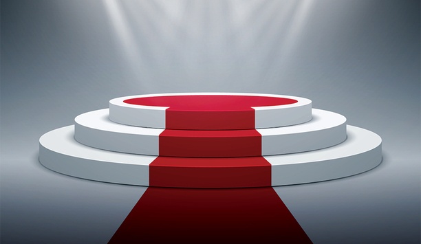 Can you beat the SourceSecurity.com Best of the Year Quiz?