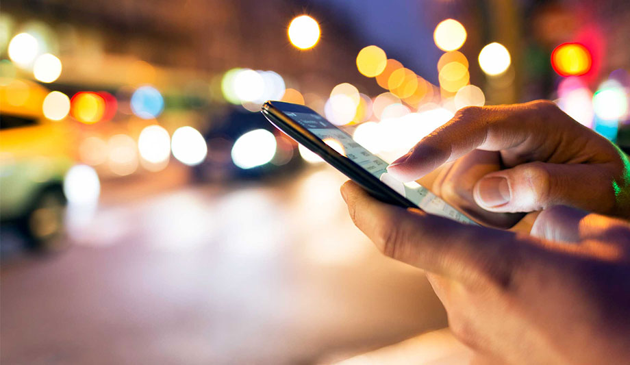 Security goes mobile: Identity and access management solutions on devices to improve user experience