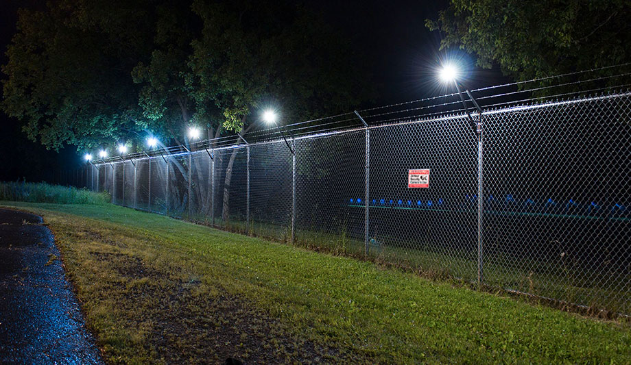 Senstar introduces LM100 intelligent perimeter lighting and sensing solution