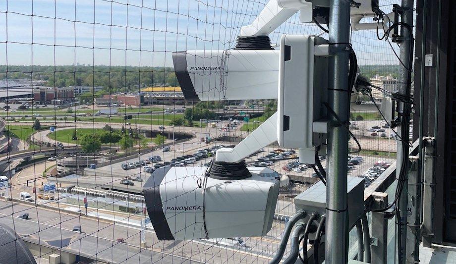 St. Louis airport upgrades with Dallmeier technology