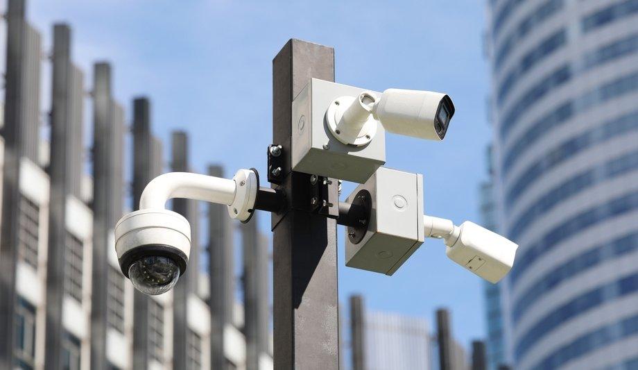 Do today’s video systems require more cameras or fewer?