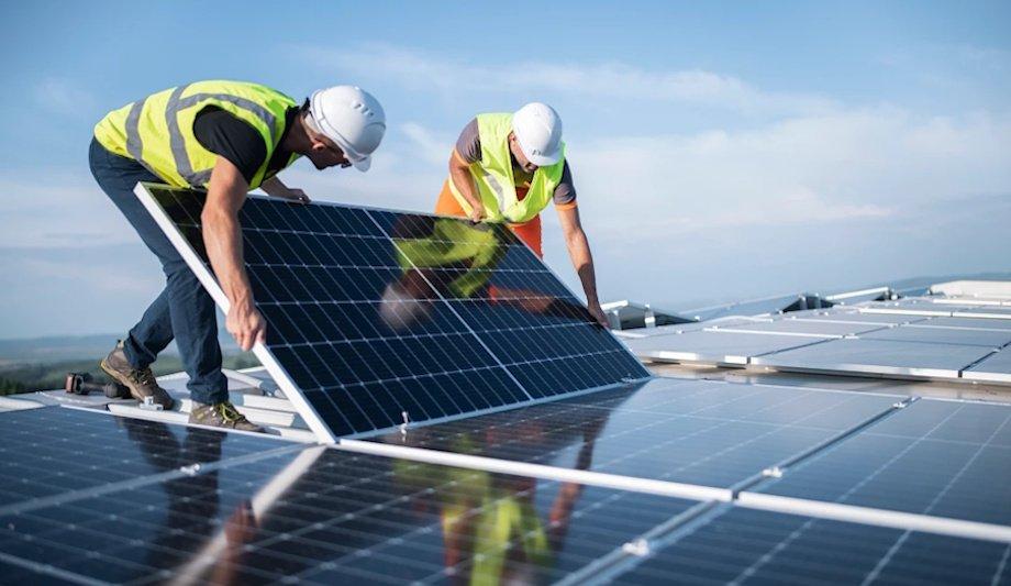 Fire risks with solar panels: Essential safety measures