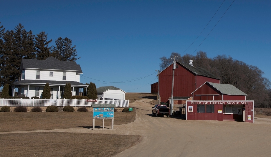 ‘Field of Dreams’ movie site installs 3xLOGIC and Ci3’s video surveillance system