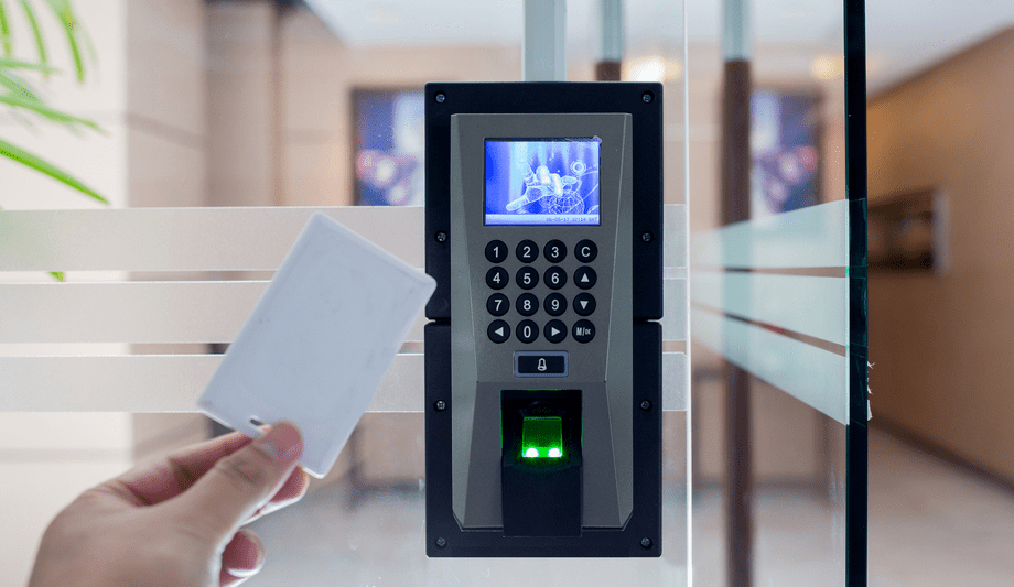 Deep learning solves nuisance alarms and tailgating in access control