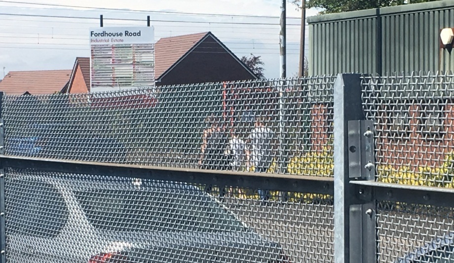 Zaun allows installers to fix ArmaWeave fencing panels to palisade posts and horizontal rails