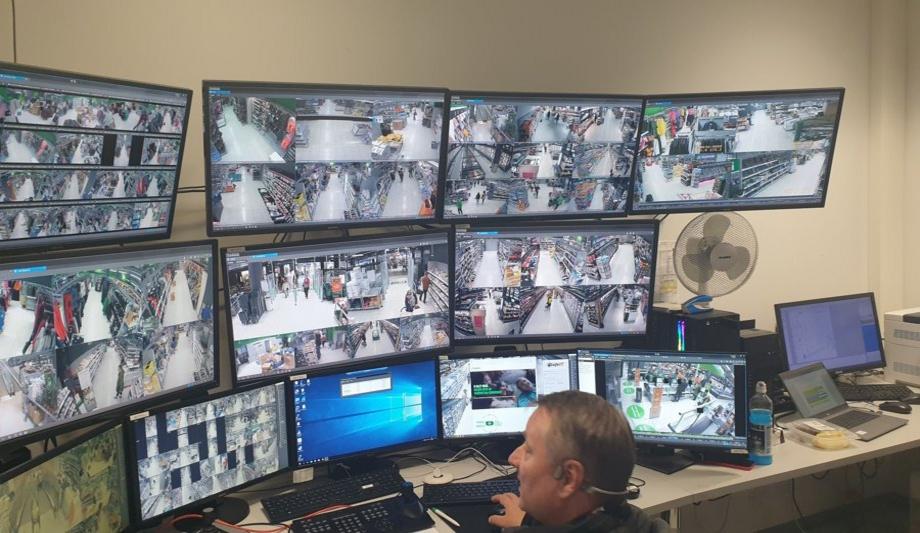 IDIS enables hybrid surveillance upgrade for hypermarket chain