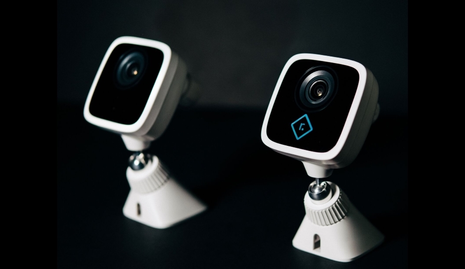 Rhombus Systems' Rhombus R1 AI-powered security camera is designed for faster threat detection