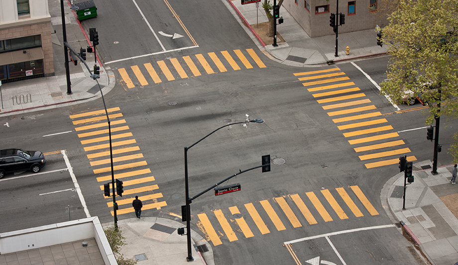 How intelligent video surveillance supports smart mobility