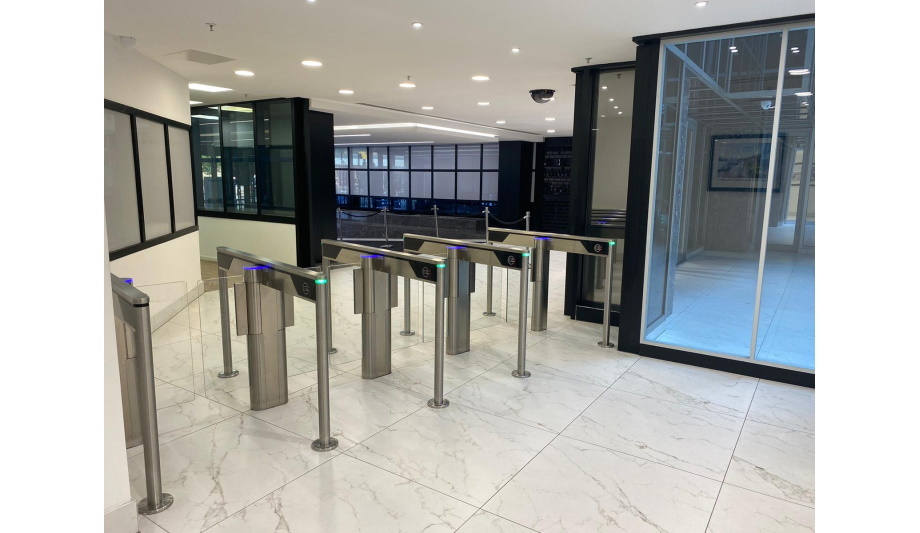 Smart R Distribution upgrades access control systems at Northern & Shell Building to enhance public security