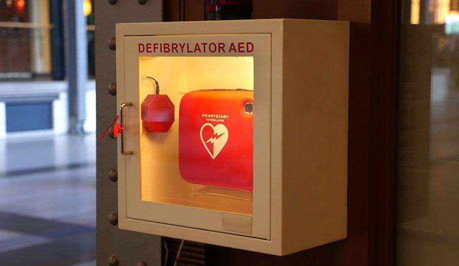 Providing fast and secure access in life-threatening emergencies