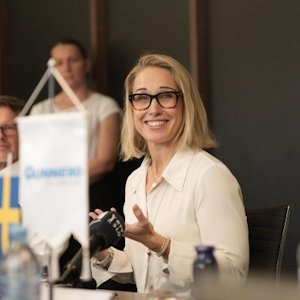 Elisabeth Whitefield