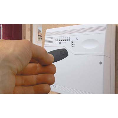 Honeywell Security 8SP400A-UK intruder alarm with PA and tamper