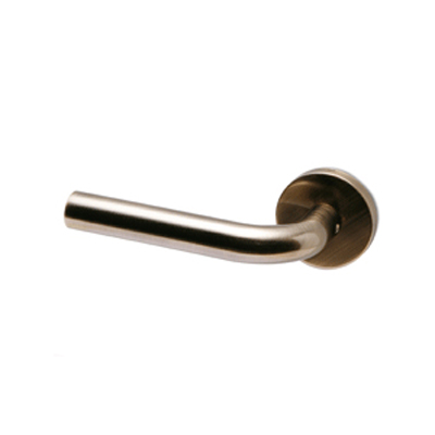 SALTO L handle in a variety of finishes