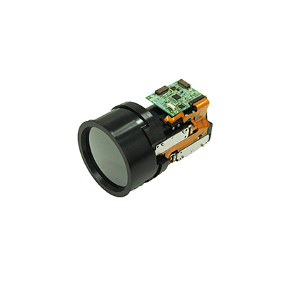 Tamron SC-001 lightweight compact zoom lens