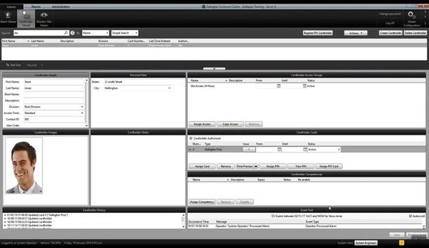 Minimising and maximising tiles in Command Centre - Training's Top Tips - Episode 4