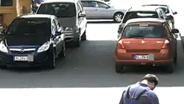 Mobotix MonoDome D22M - At a Gas Station.flv